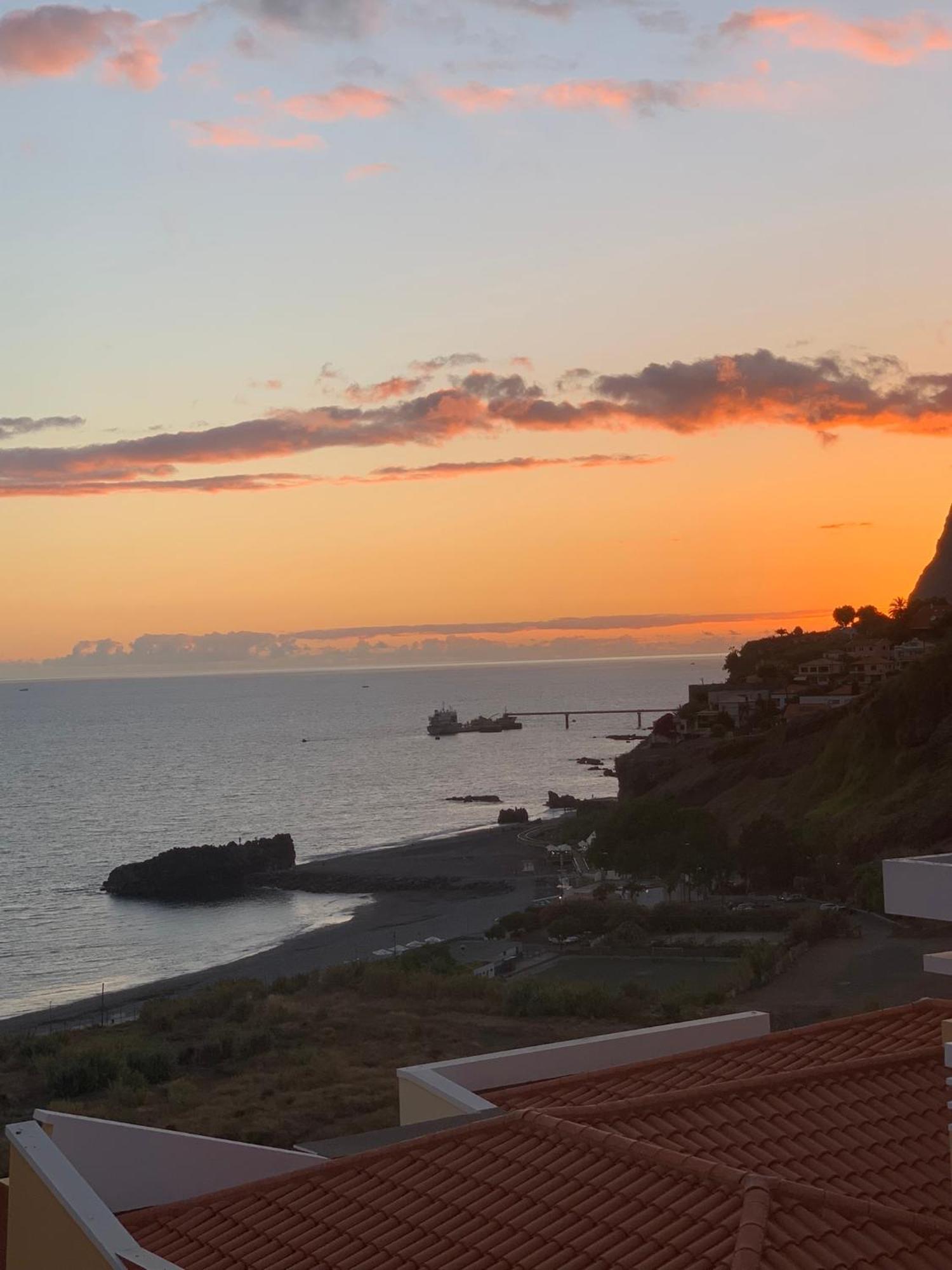 Praia Formosa Ocean View - Funchal Apartment Exterior photo